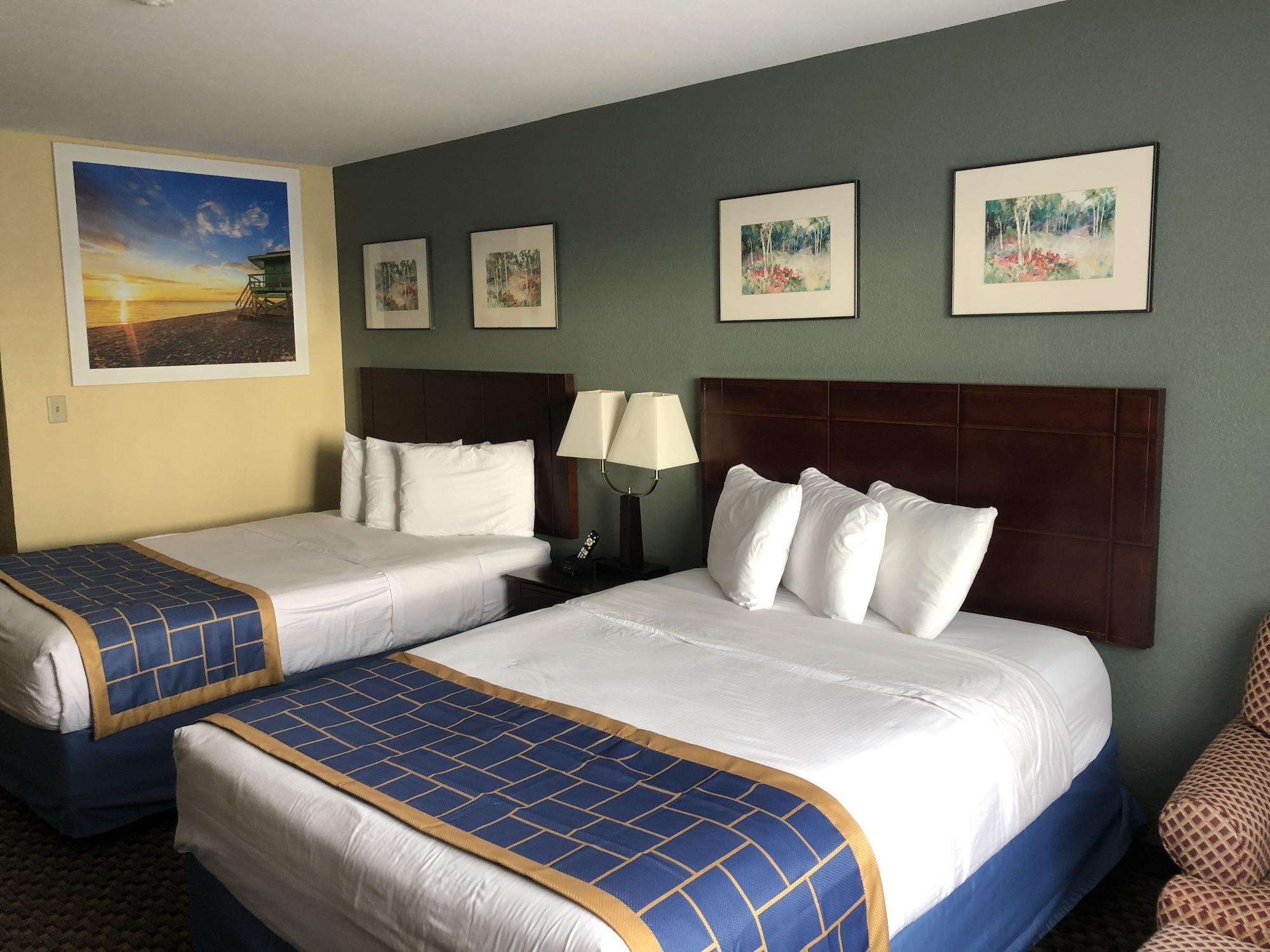 Days Inn & Suites By Wyndham סטיבנס פוינט מראה חיצוני תמונה