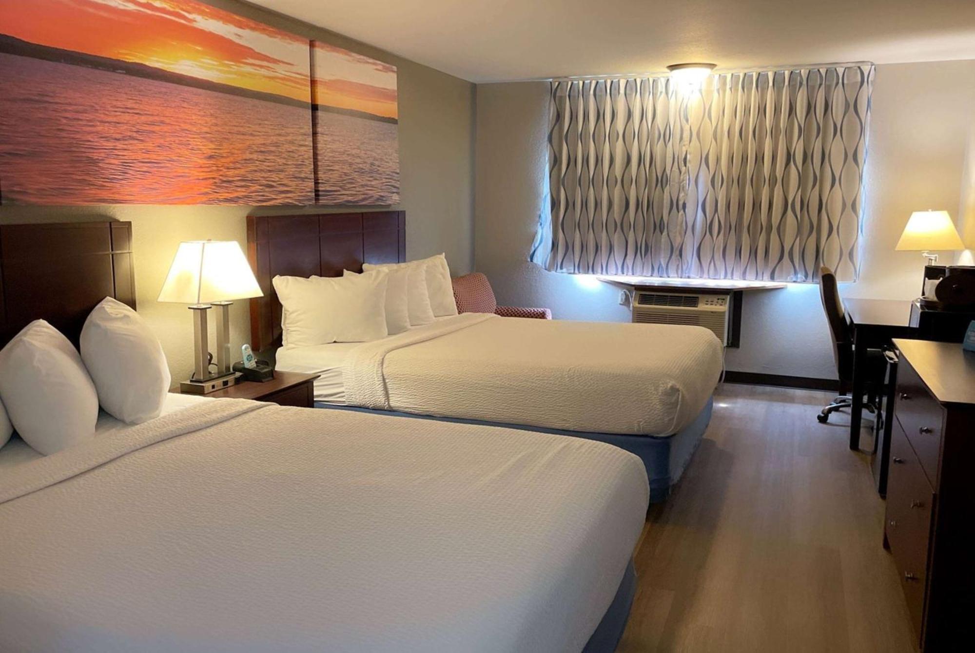 Days Inn & Suites By Wyndham סטיבנס פוינט מראה חיצוני תמונה